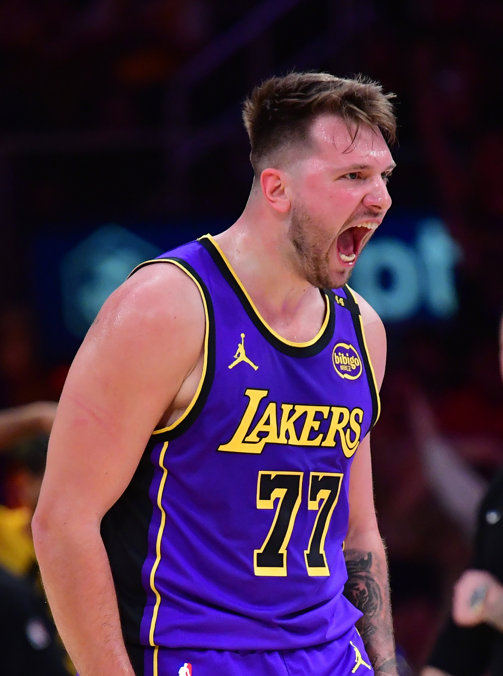 开云官网-NBA季后赛赛程吃紧；法兰克福赛前复出首秀；更衣室稳定；赛程密集仍需轮换的简单介绍-开云官网